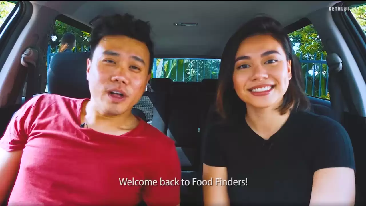 Food Finders EP3 - The Best Chilli Crab in Singapore